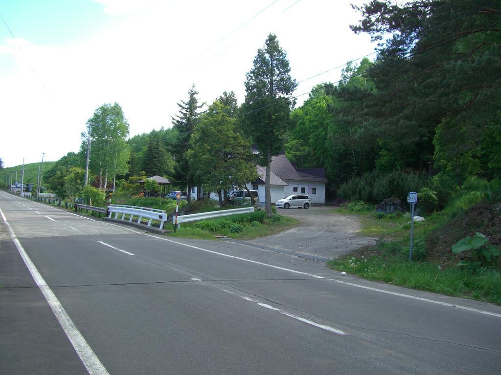 Gasthaus Coro Coro Biei Exterior foto